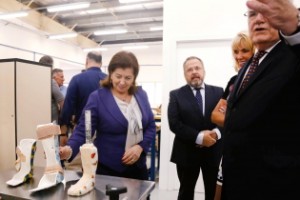 Com a nova estrutura, a produção de próteses passa de 7 mil para 10 mil em 2016, e 14 mil em 2017 - Foto: Daniela Barcellos/ Palácio Piratini