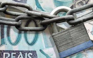 14012016_Dinheiropreso_AGU