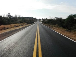 Obras foram realizadas em trecho de 21,4 quilômetros de Santo Ângelo a Entre-Ijuís  (Foto: Divulgação Daer)