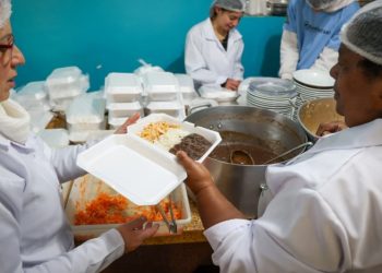 Primeira cozinha comunitária do Programa Prato Gaúcho é inaugurada em Quaraí